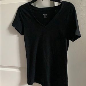 V neck tee